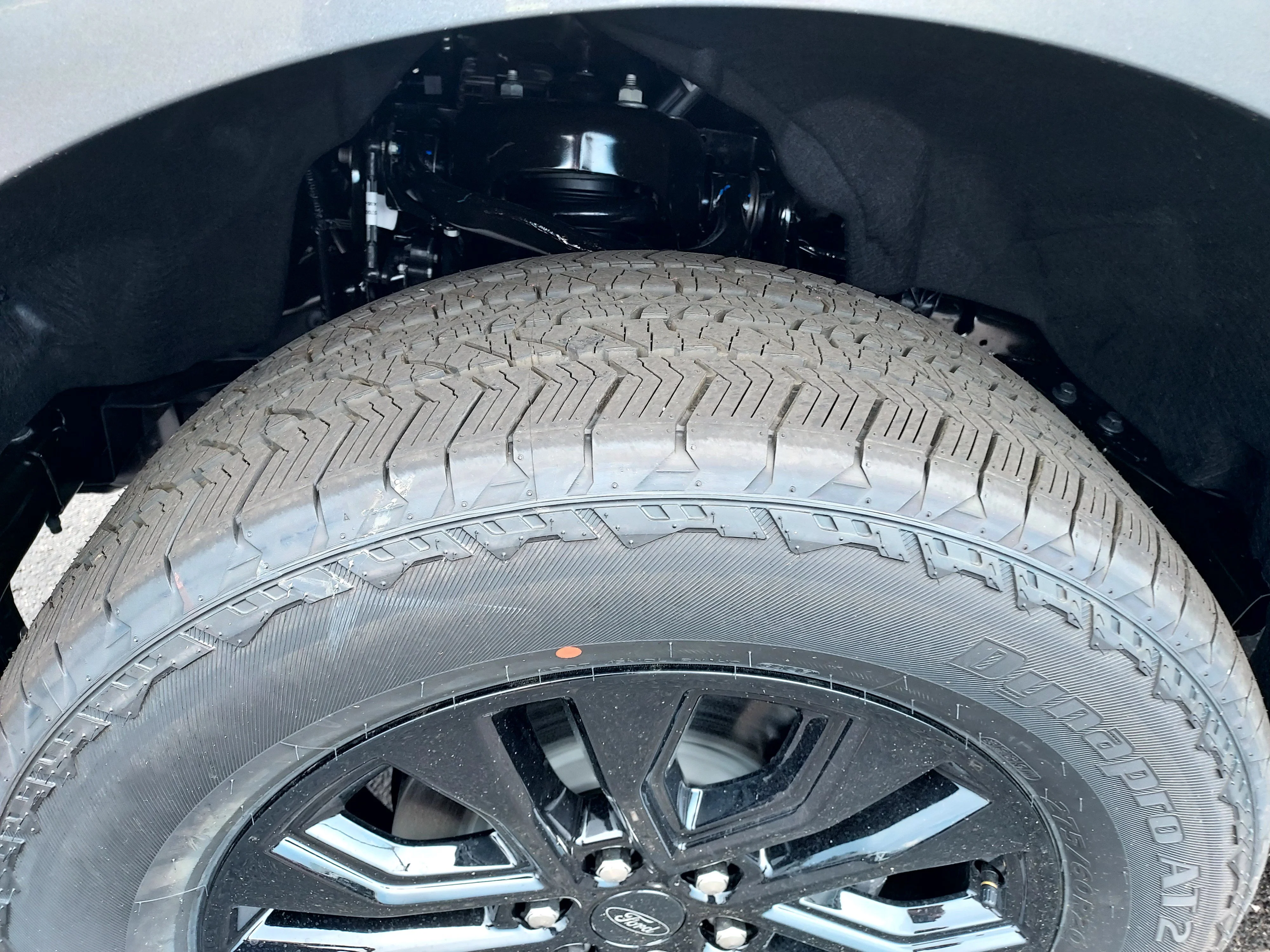New 2026 Carbonized Gray Metallic Ford LARIAT image 3