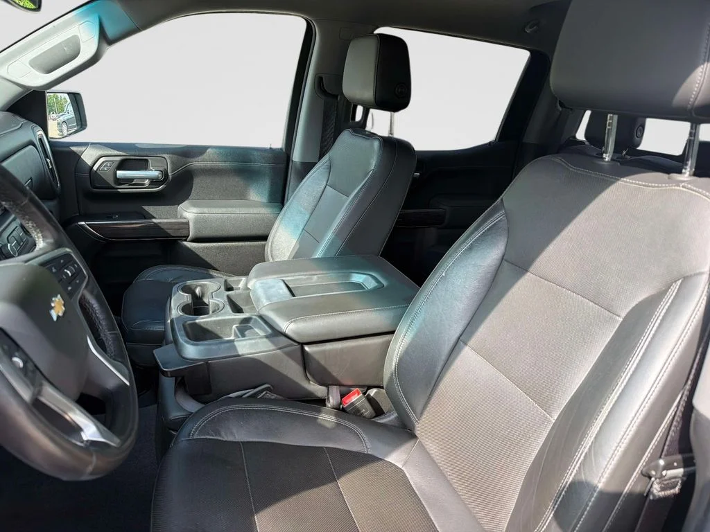 Used 2020 Red Chevrolet LTZ image 21