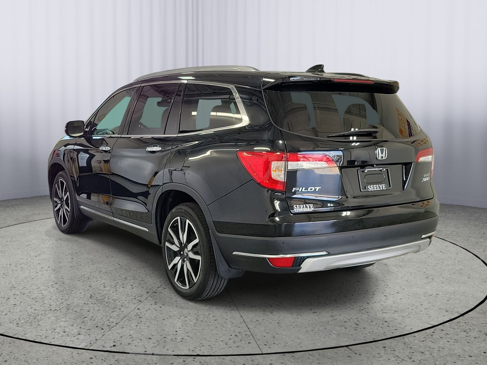 Certified Used 2020  Honda Elite image 3