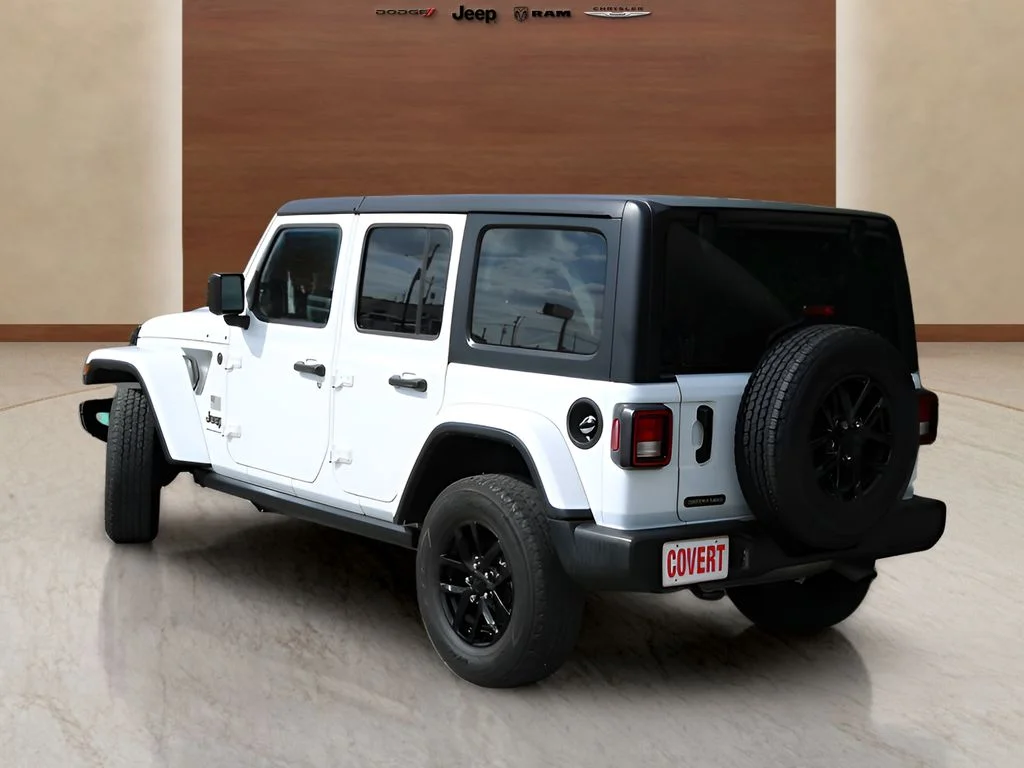 Used 2023 White Jeep Sport S image 3