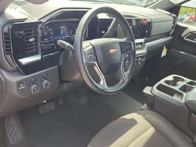 2024 Chevrolet Silverado 1500 LT - Photo 24