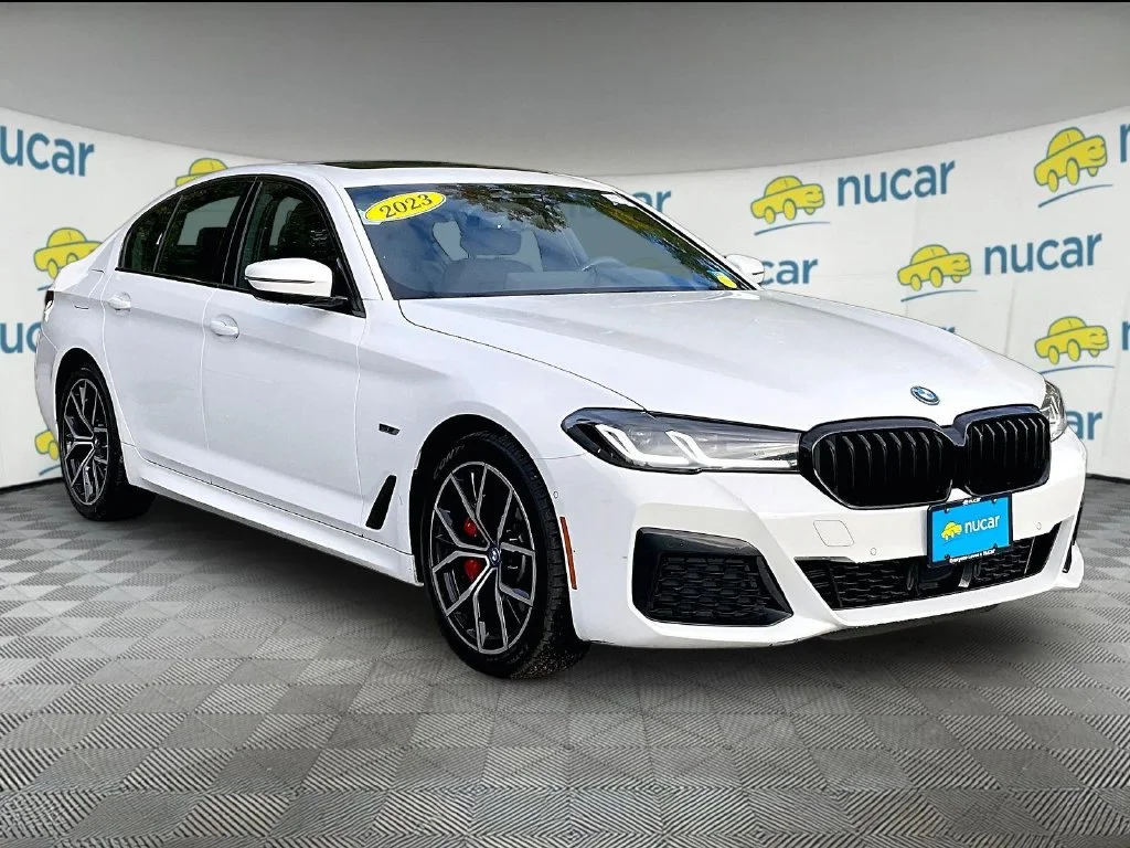 Used 2023 White BMW 530e iPerformance image 1