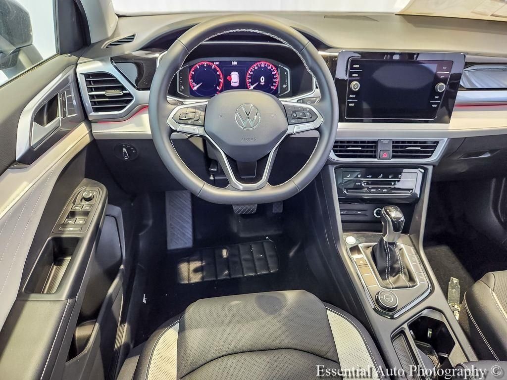 New 2026 Platinum Gray Metallic Volkswagen 1.5T SEL image 11