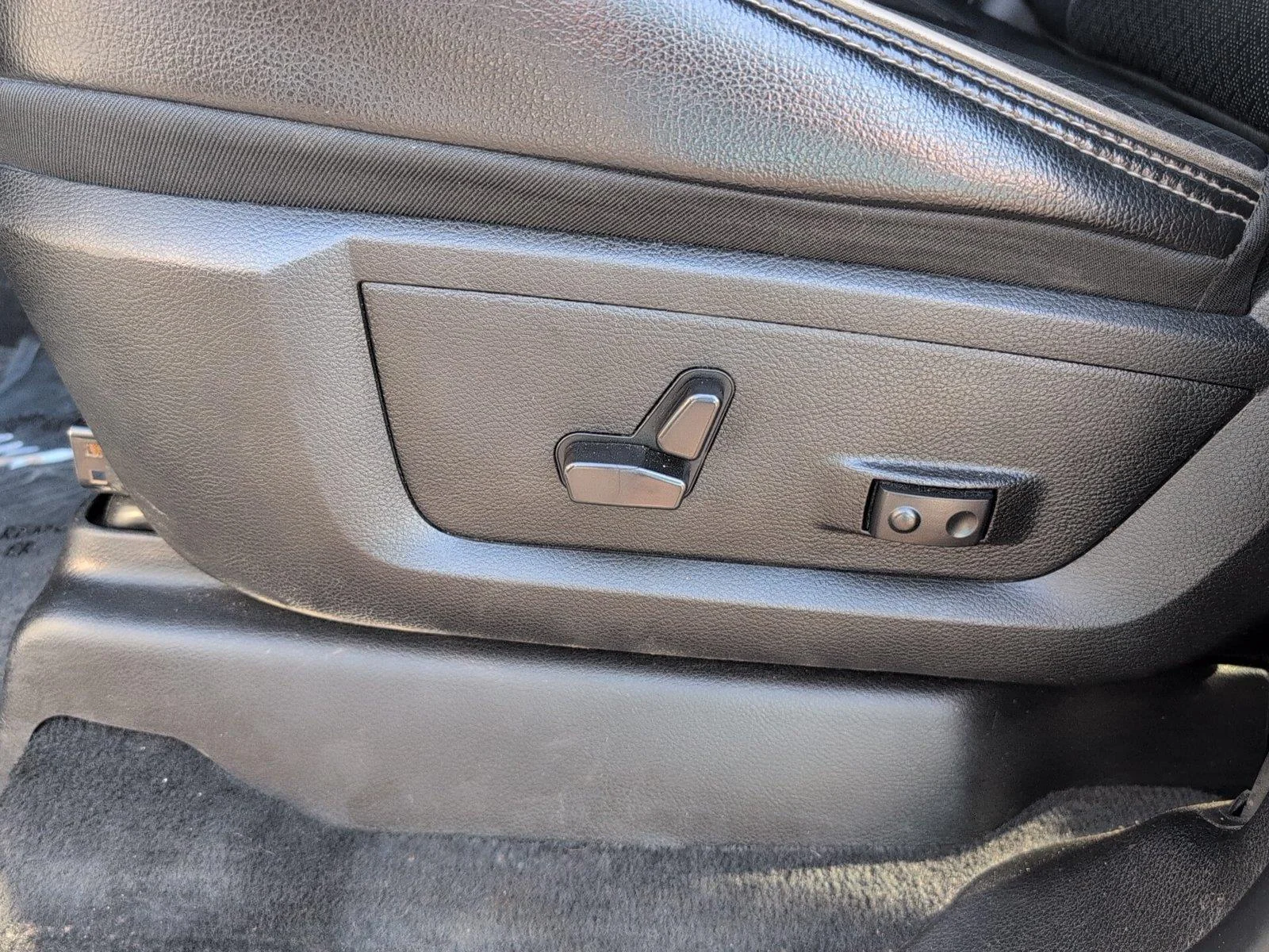 Used 2024 Bright White Clearcoat Ram Laramie image 15
