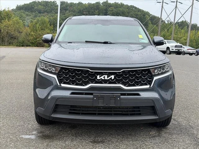 Used 2022 Gravity Gray Kia LX image 8