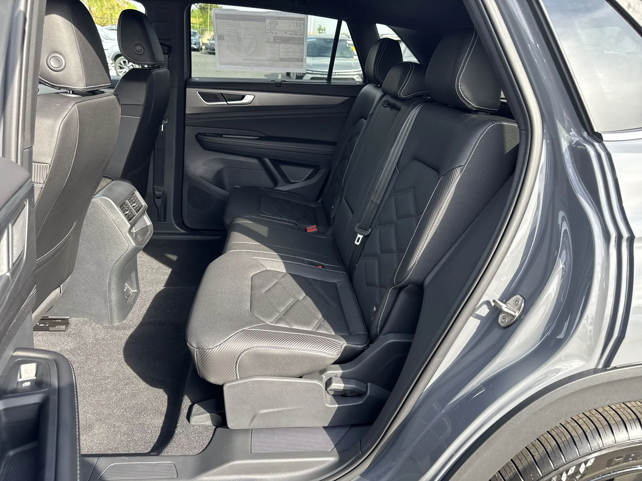 New 2026 Pure Gray Volkswagen 2.0T SE w/Technology image 32