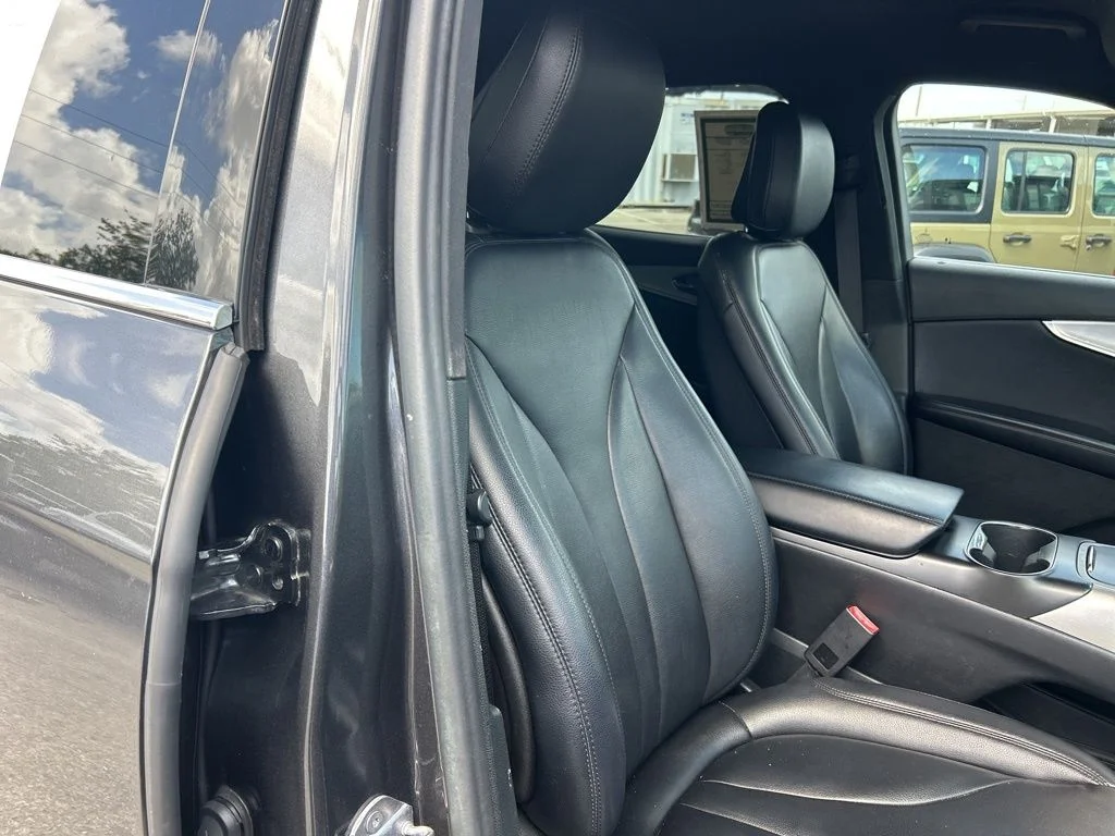 Used 2020 Gray Lincoln Standard image 23