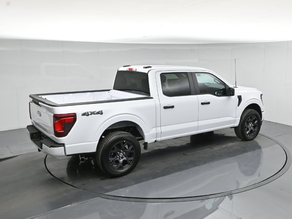 New 2026 Oxford White Ford STX image 38