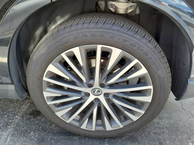 Used 2025 Black Lexus 350 Premium Plus image 8