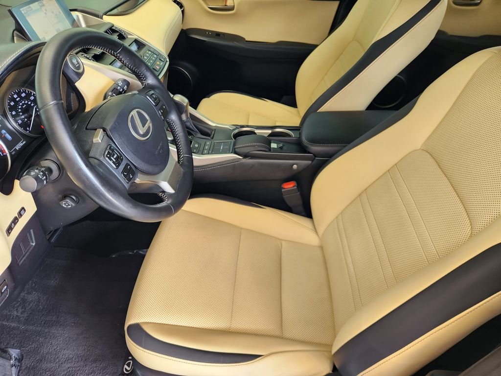 Used 2017 White Lexus 200t image 13