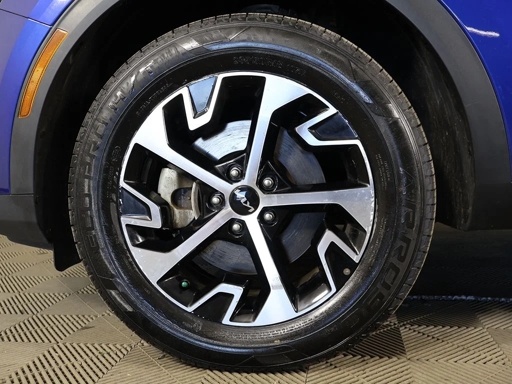 Used 2023 Blue Kia EX image 19