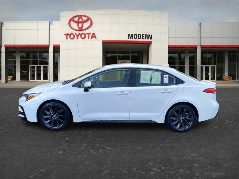 Certified Used 2023 Ice Cap Toyota SE image 8