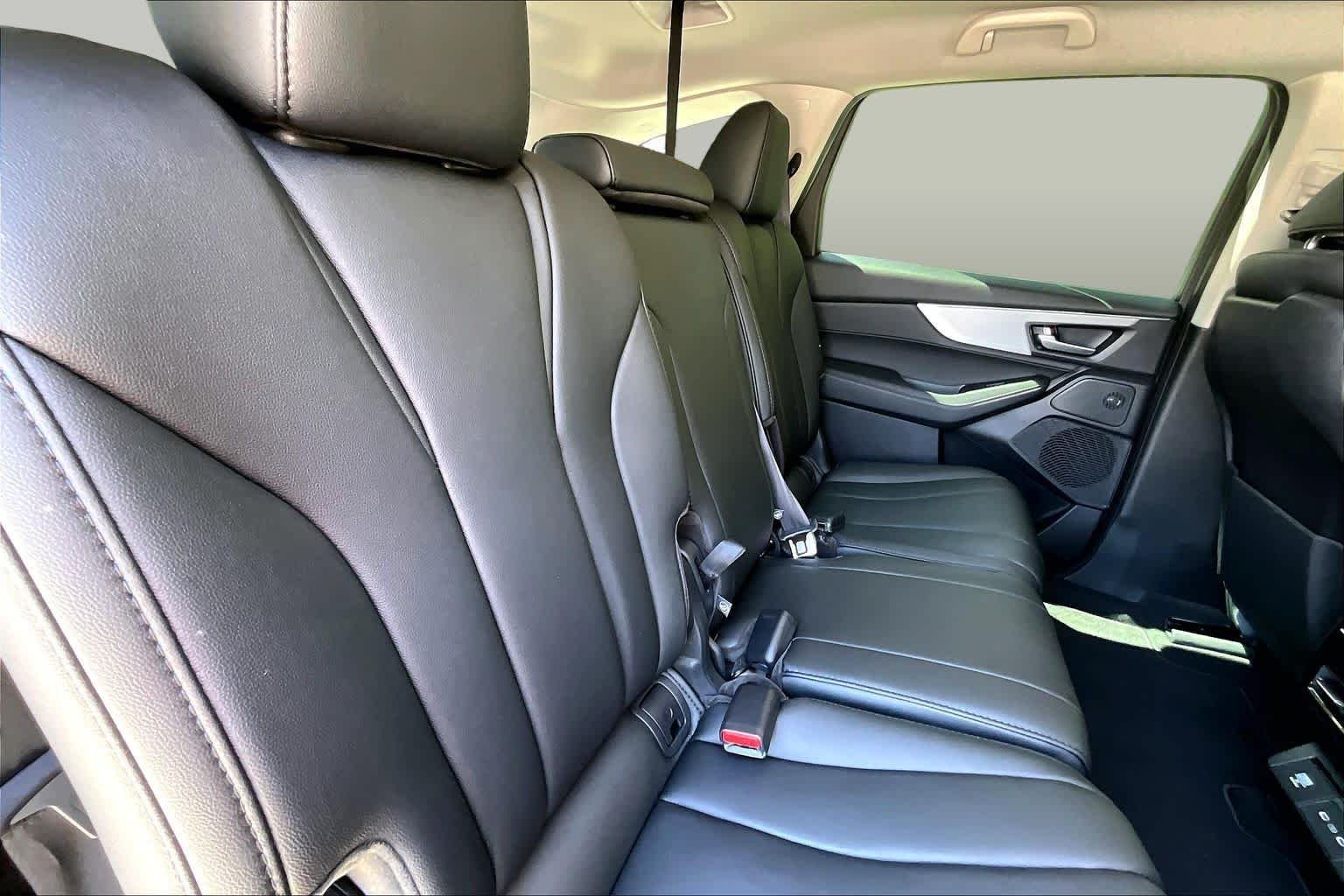 Used 2026 Liquid Carbon Metallic Acura  image 20