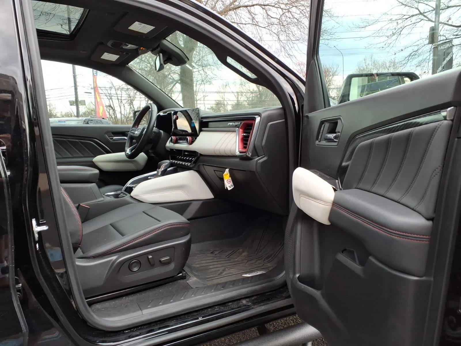 Used 2024 Onyx Black GMC AT4X image 12