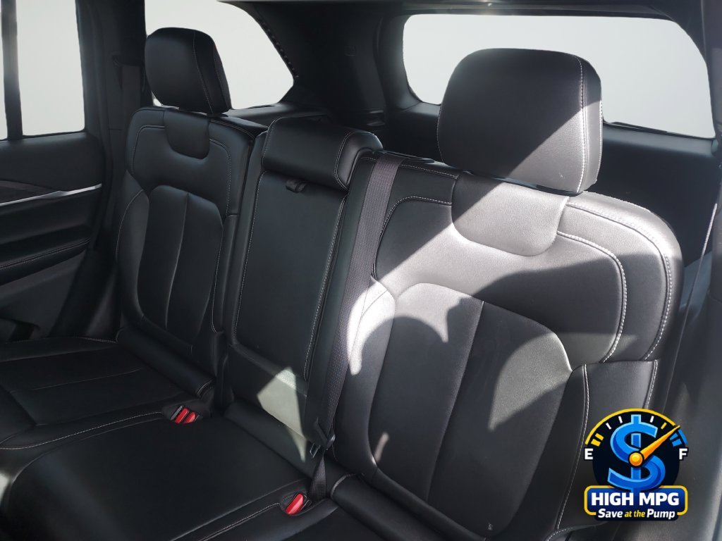 Used 2024 White Jeep 4xe image 36