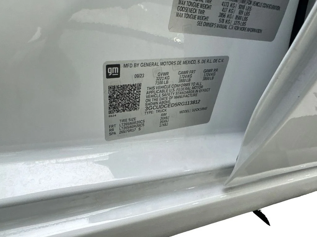 Used 2024 White Chevrolet Custom Trail Boss image 90