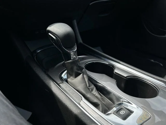 Used 2024 Red Chevrolet LT image 41
