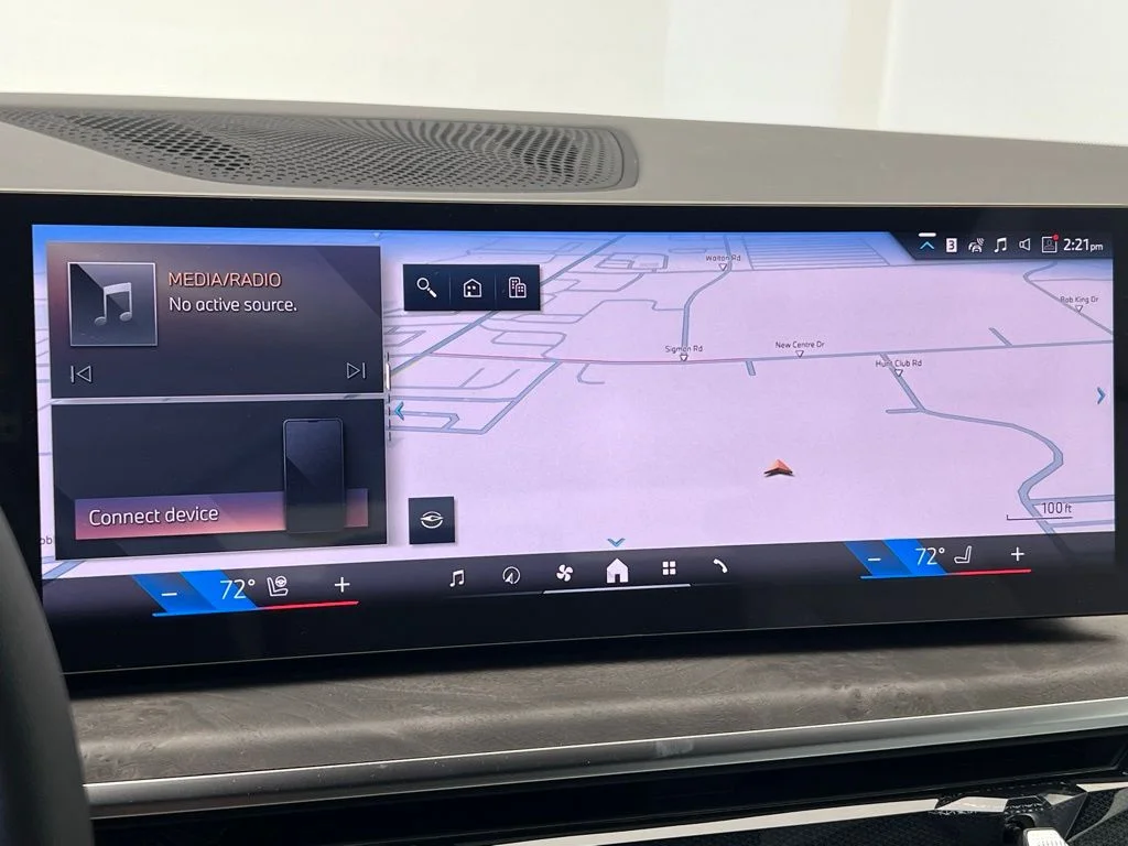 New 2026 Skyscraper Grey Metallic BMW xDrive40i image 13