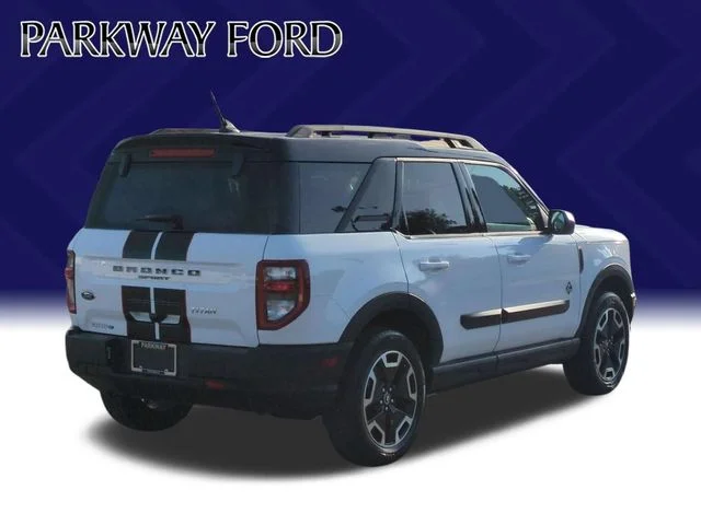 Used 2024 White Ford Outer Banks image 5