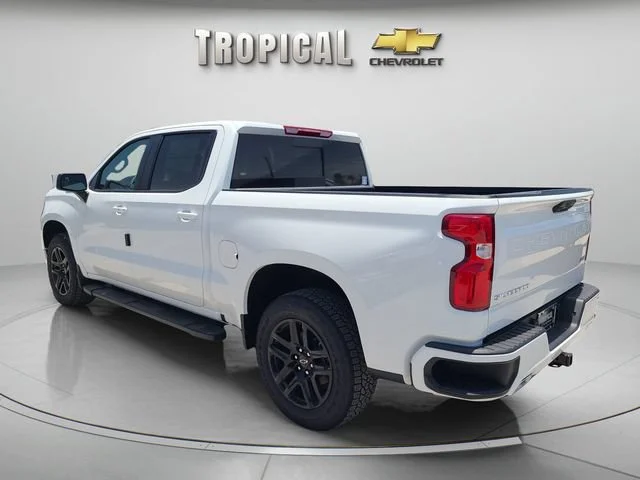 New 2026 Summit White Chevrolet RST image 3