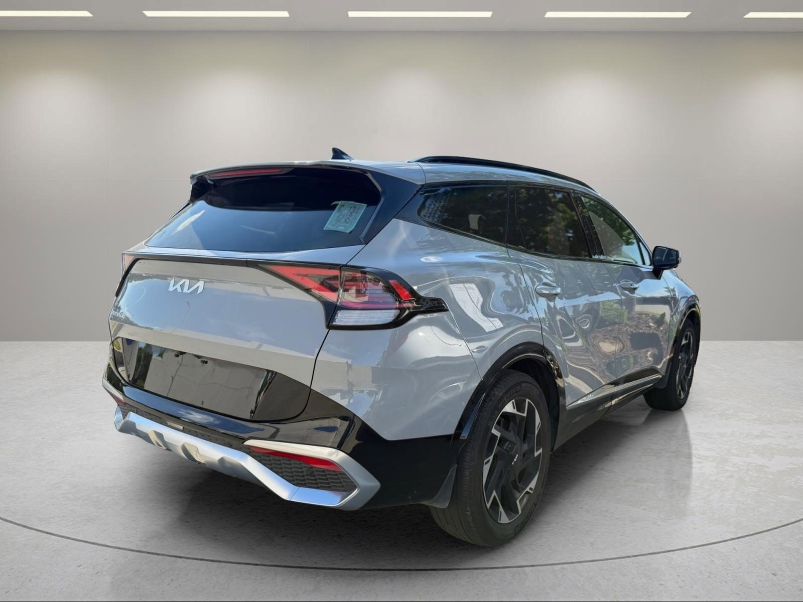 Used 2023 Wolf Gray Kia SX-Prestige image 3