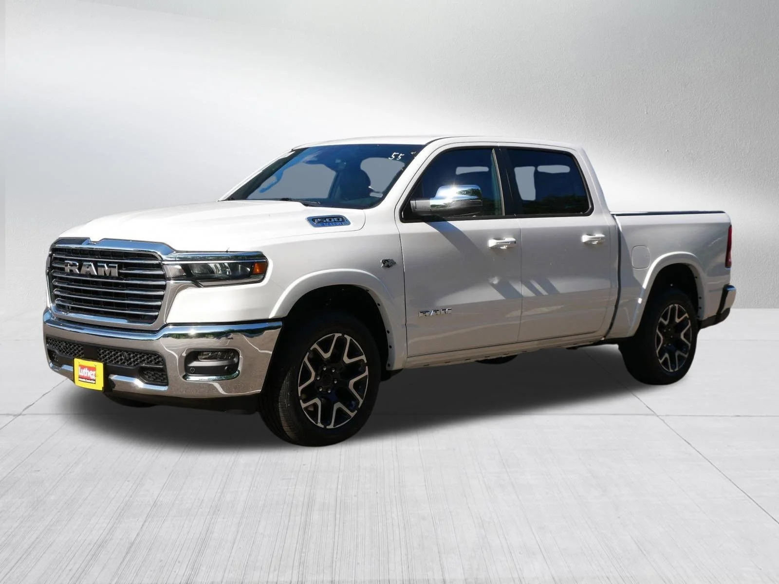 New 2026 Bright White Clear-Coat Exterior Paint RAM Laramie image 3