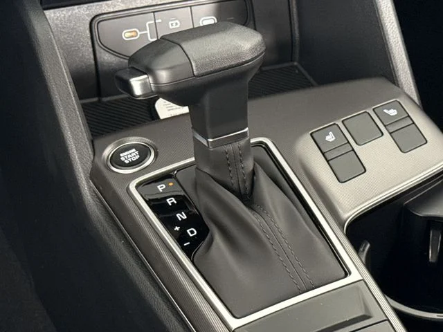 New 2026 Glacial White Pearl Kia EX image 19