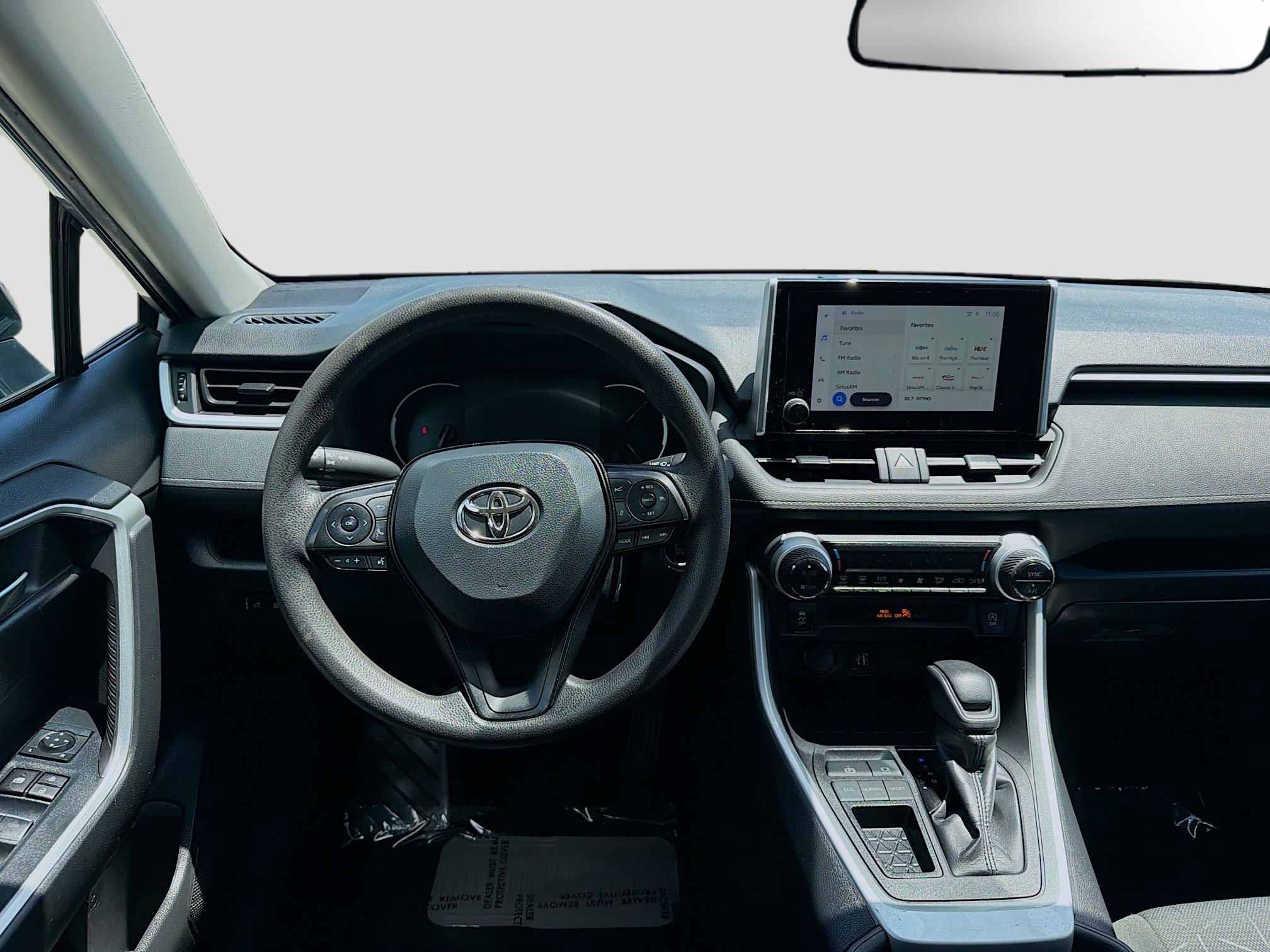 Used 2024 Silver Sky Metallic Toyota XLE image 18