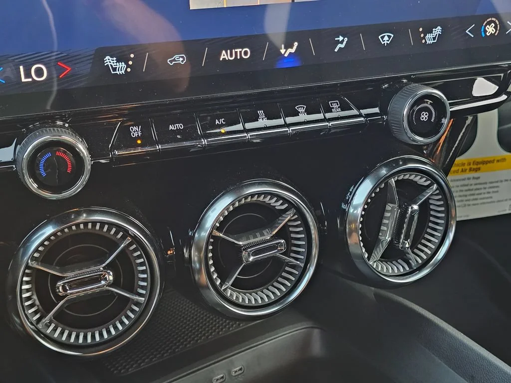 2026 Chevrolet Blazer EV LT - Photo 31