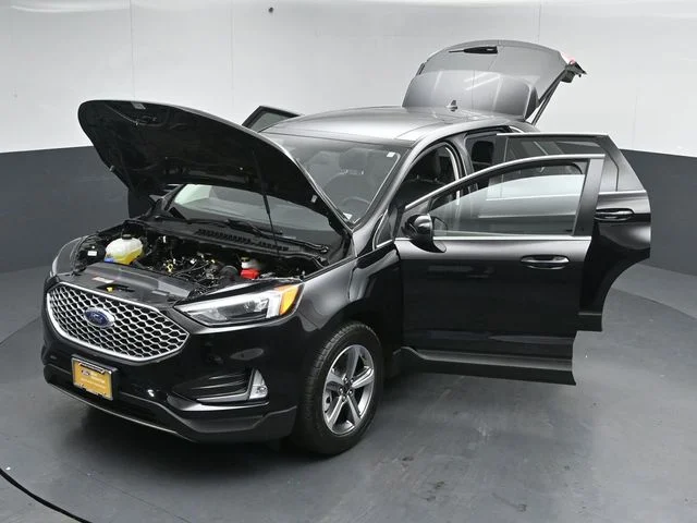 Certified Used 2023 Agate Black Metallic Ford SEL image 51