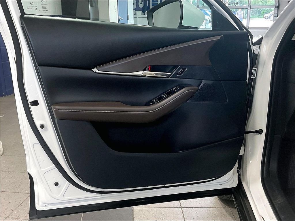 Used 2023 Snowflake White Pearl Mica Mazda 2.5 S Premium Package image 9