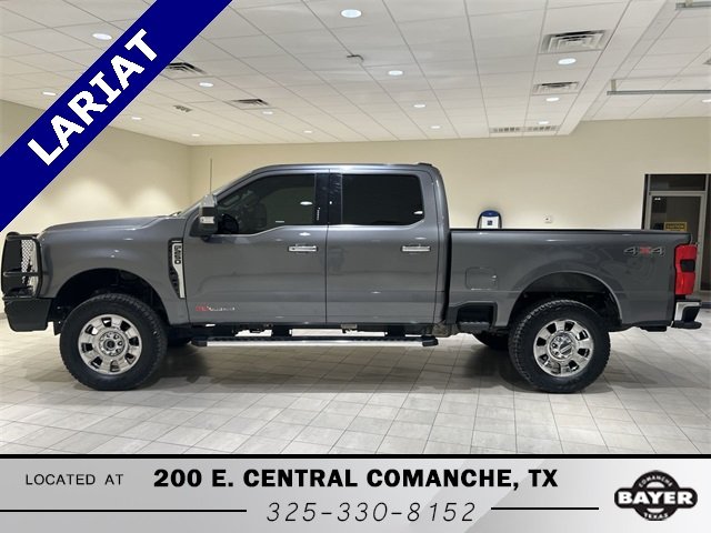 2024 Ford F-250 photo 2