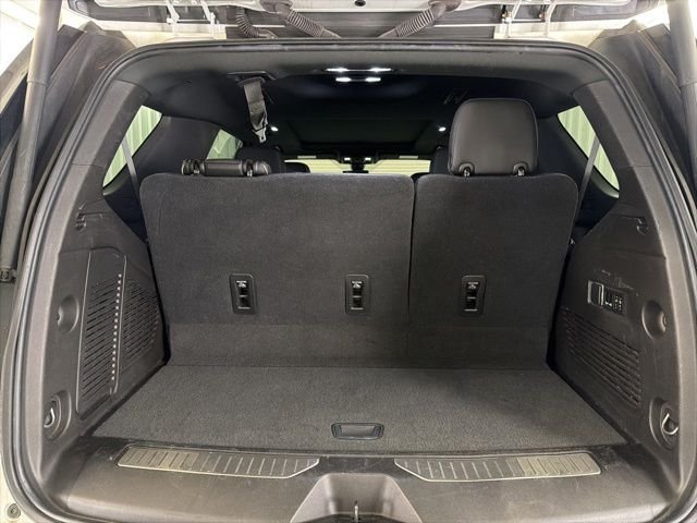 Used 2021 Summit White Chevrolet Premier image 27
