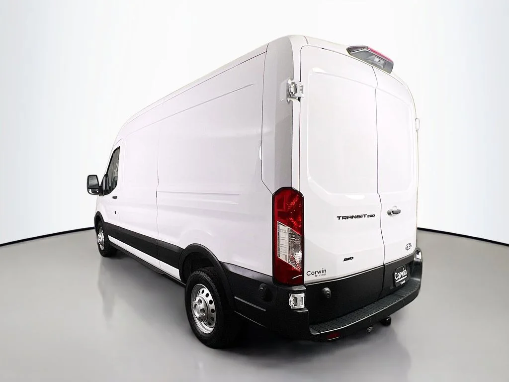 New 2026 Oxford White Ford Base image 11