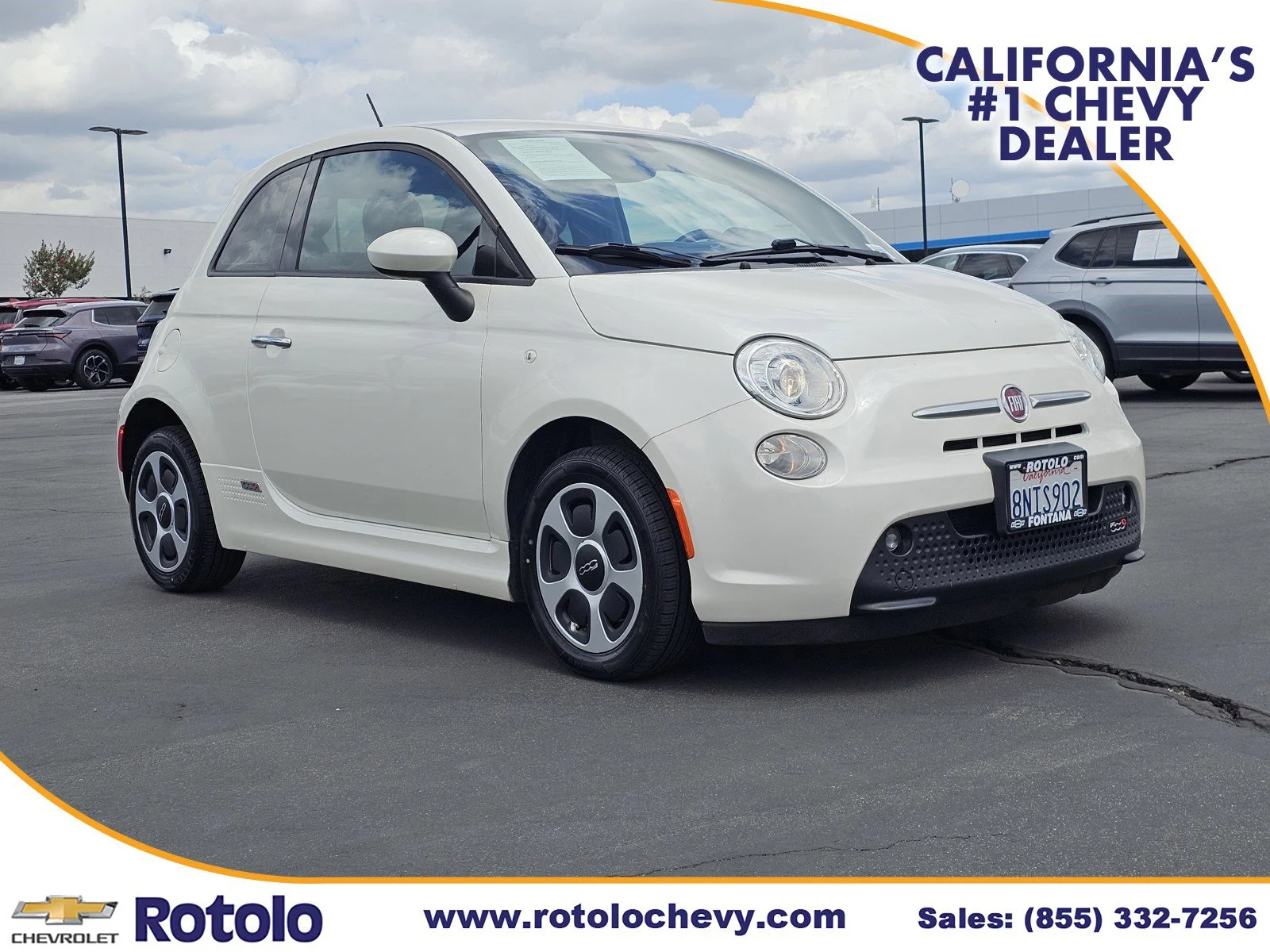2019 FIAT 500e Battery Electric's photo