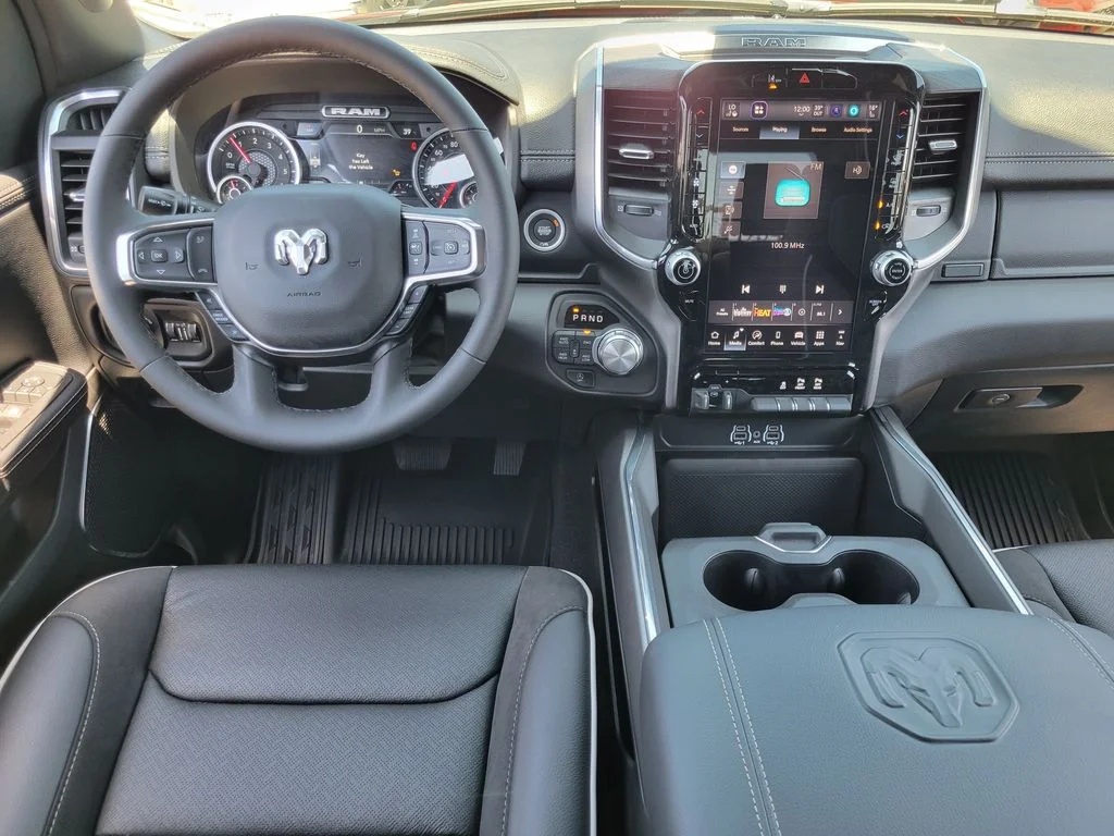 2026 Ram Ram 1500 Pickup photo 3