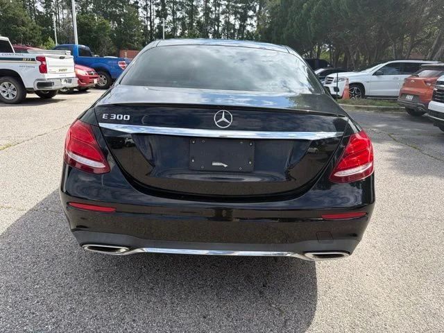 Used 2018 Black Mercedes-Benz E 300 image 4