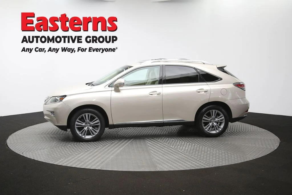 Used 2015 Beige Lexus 350 image 63