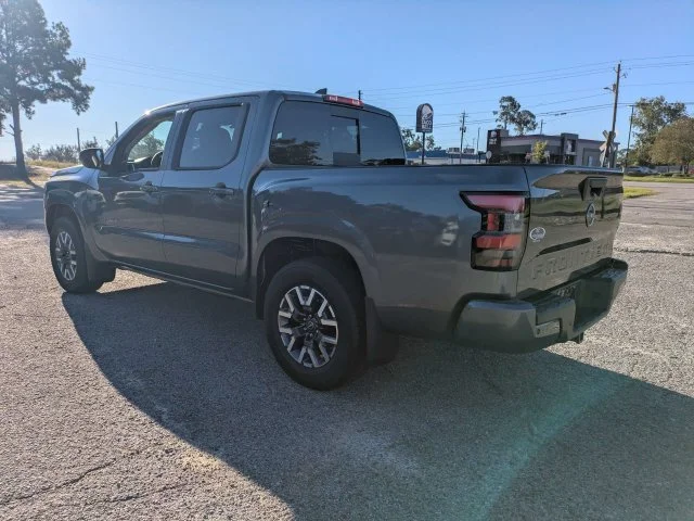 New 2027 Gun Metallic Nissan Crew Cab SV image 6