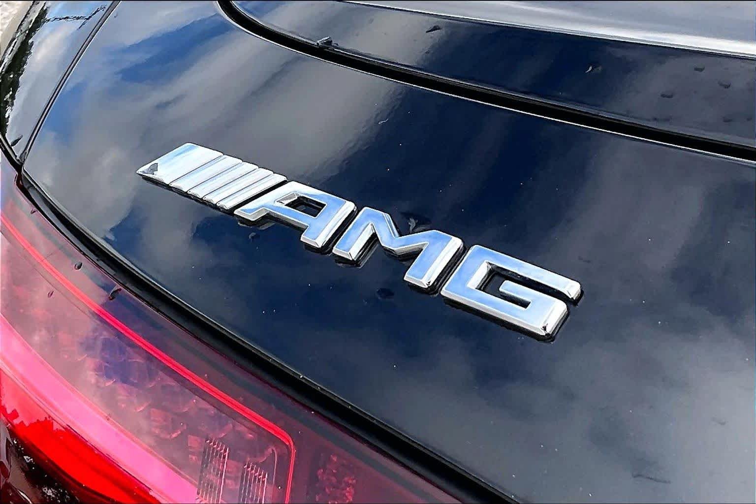 Certified Used 2022 Obsidian Black Metallic Mercedes-Benz AMG® SL 55 image 29