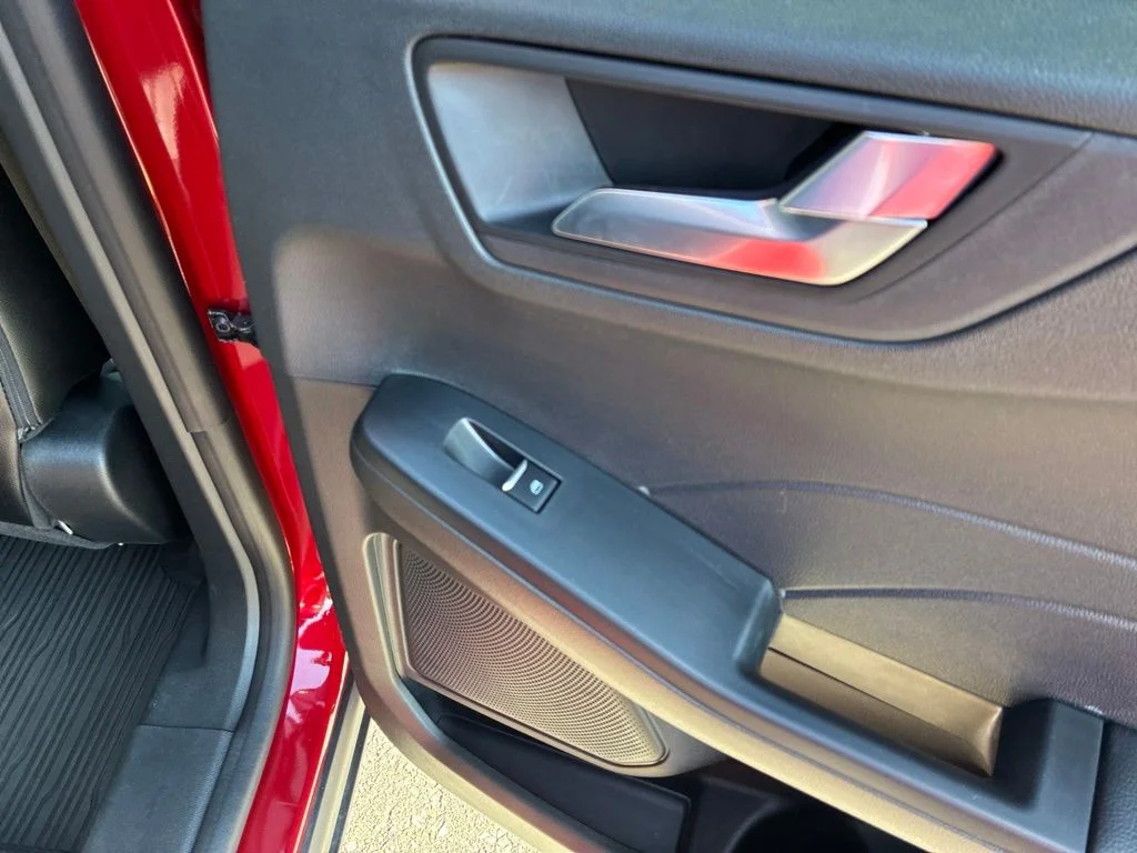 Used 2022 Red Ford SEL image 58