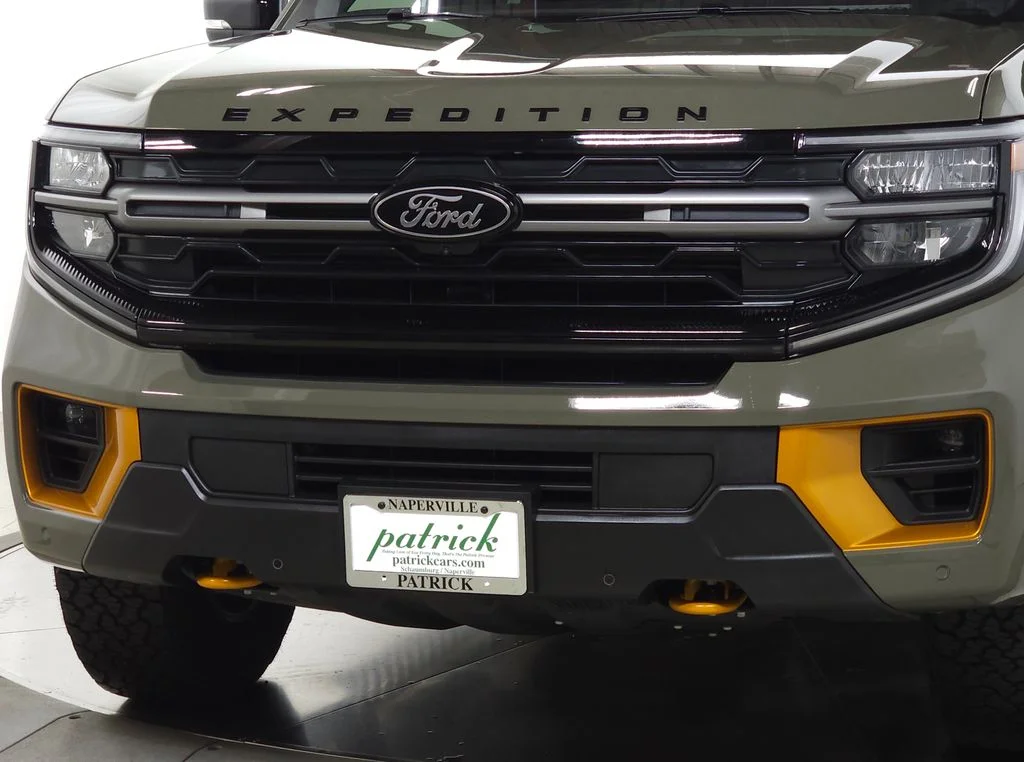 Used 2025 Green Ford Tremor image 13