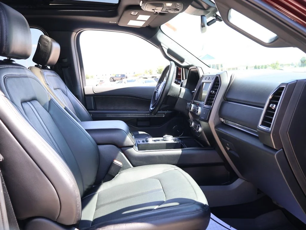 Used 2020 Red Ford Limited image 8