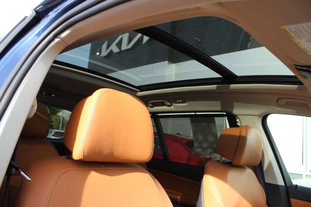 Used 2022 Blue BMW xDrive40i image 39