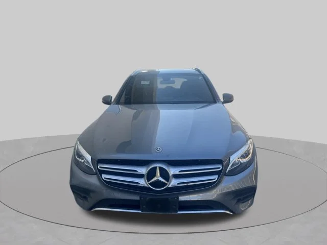 Used 2019 Selenite Gray Metallic Mercedes-Benz GLC 300 image 2