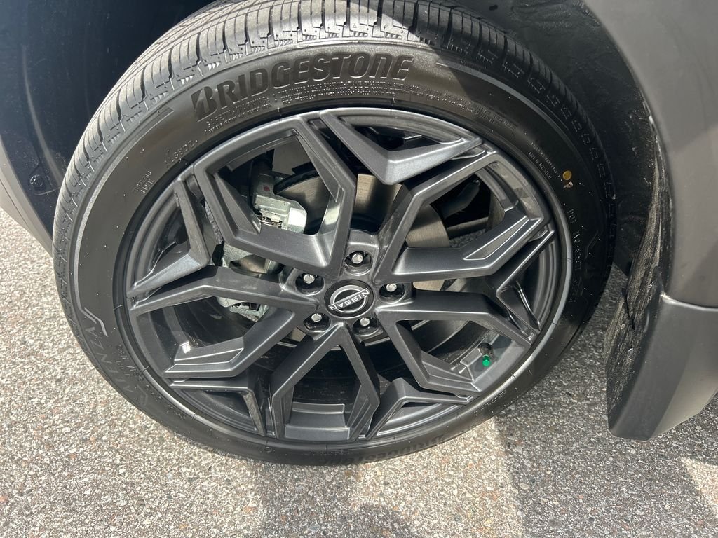 New 2026 Nissan Kicks SR 4D Sport Utility