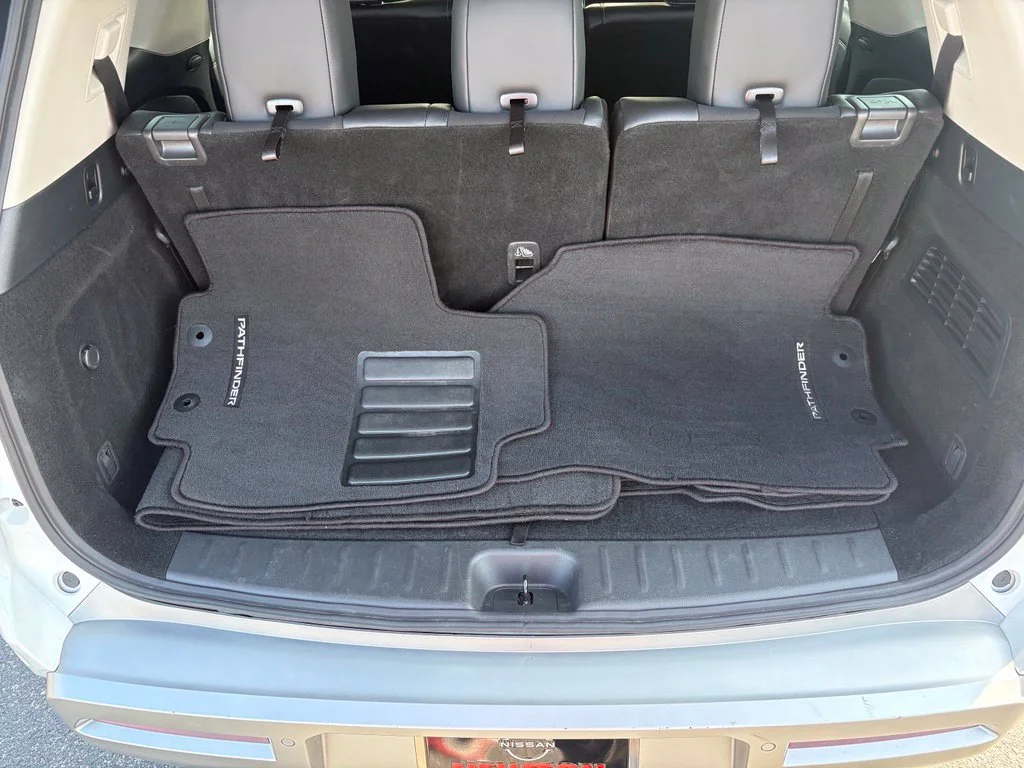 Certified Used 2025 White Nissan SL image 18