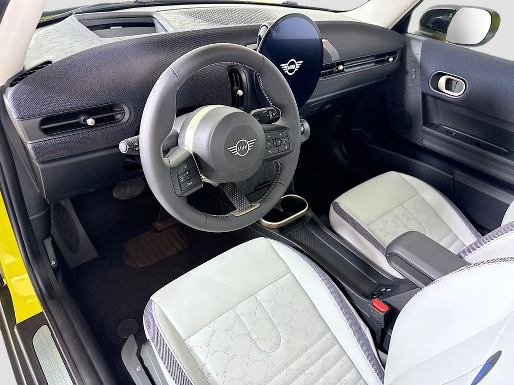 2025 MINI Hardtop 2 Door S - Photo 9