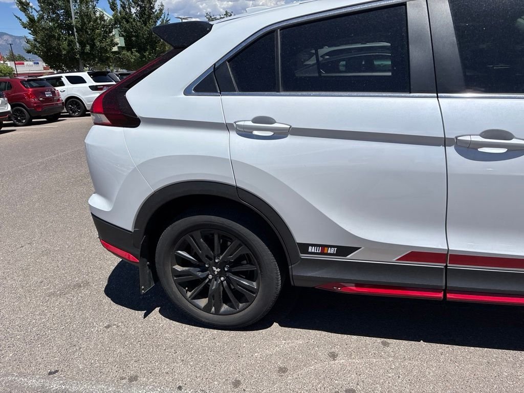 Used 2023 White Mitsubishi Ralliart image 17