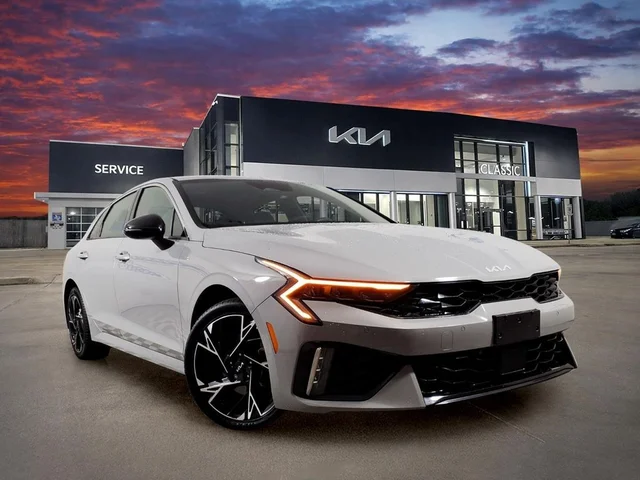 2025 Kia K5 GT-Line